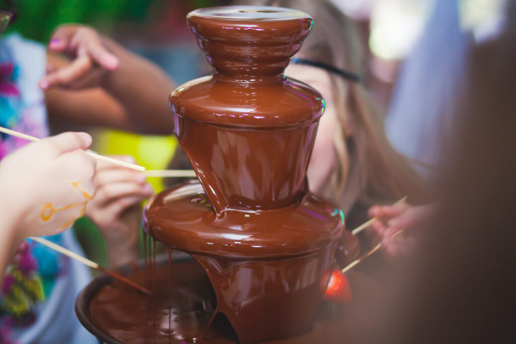 Tudo sobre Cascata de Chocolate em Eventos - DeliciousCrepes